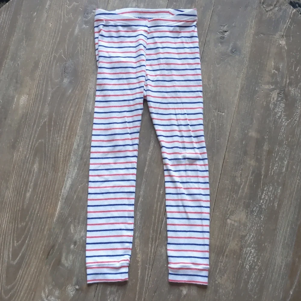 Size 5 Baby Gap cotton pajamas set Peace sign dog stripe print